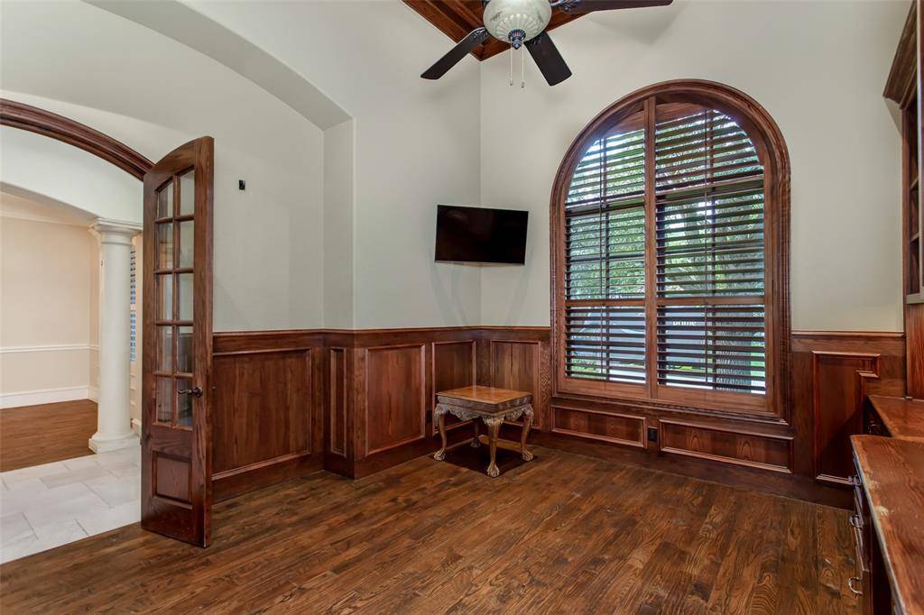 6628 Sondra Drive, Dallas, TX 75214