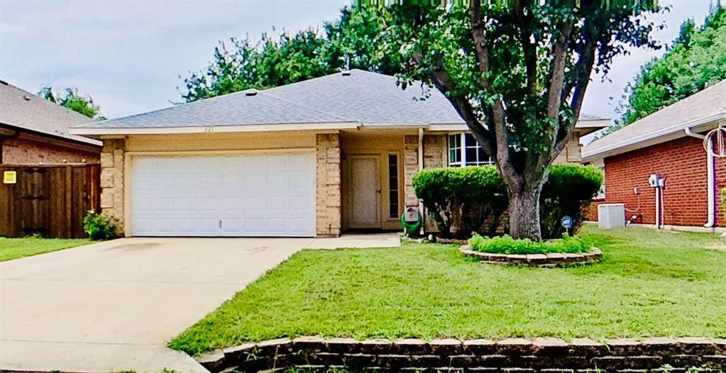 321 Boliver Avenue, Lake Dallas, TX 75065