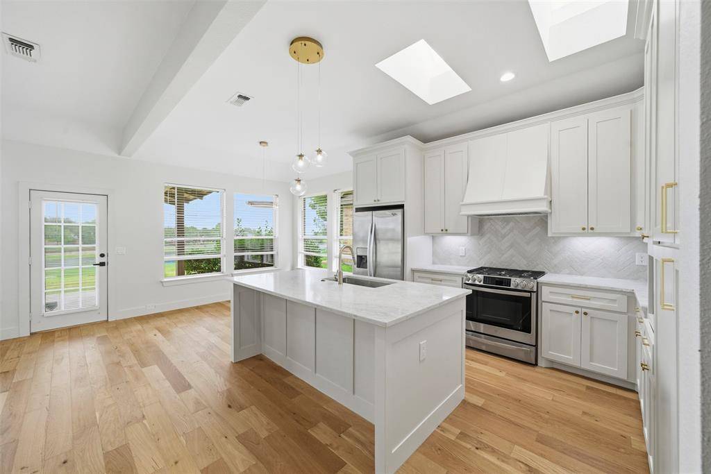 2104 Old Mcgarrah Road, Mckinney, TX 75072