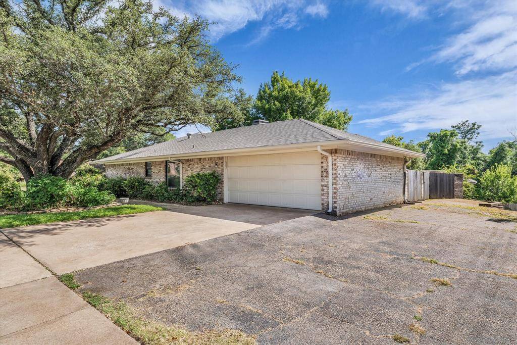 7101 Country Club Road, Waco, TX 76710