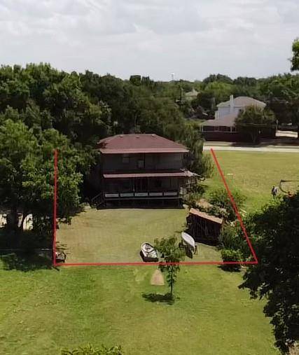 125 Lewis Drive, Little Elm, TX 75068