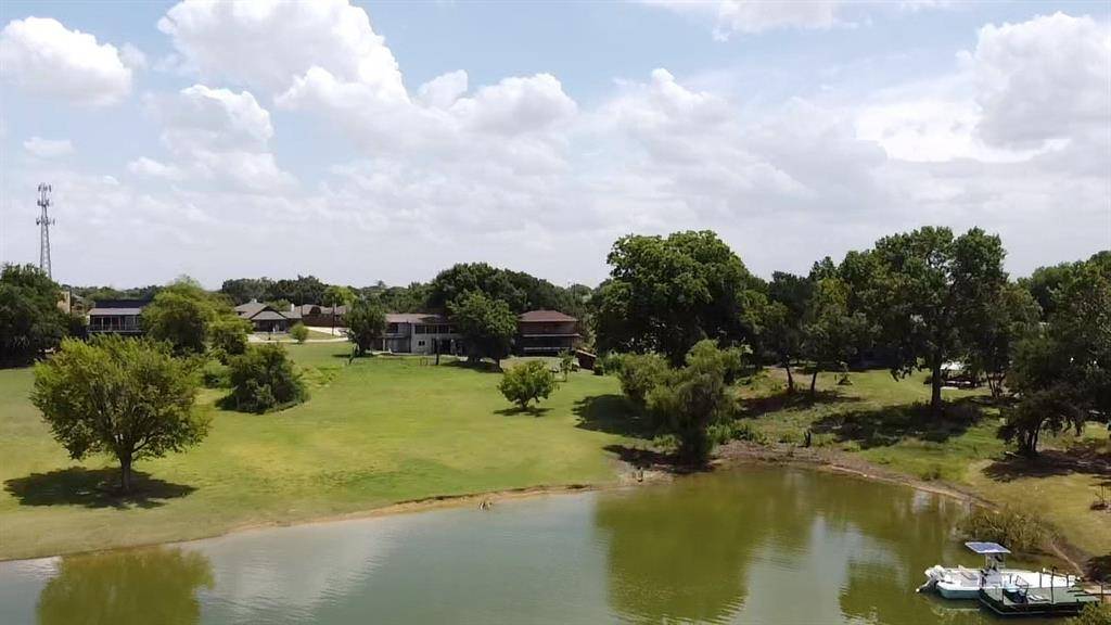 125 Lewis Drive, Little Elm, TX 75068