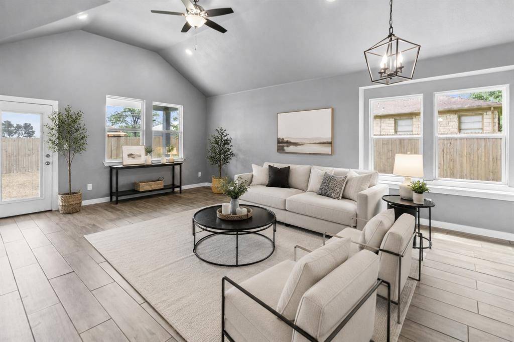 1202 Commerce Drive, Greenville, TX 75401