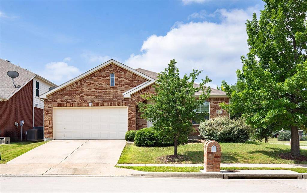 14537 Crystal Lake Drive, Little Elm, TX 75068