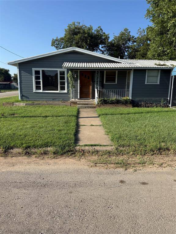 501 Needham, Coleman, TX 76834