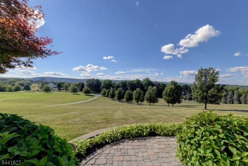 32 Dyer Rd, Wantage Twp., NJ 07461