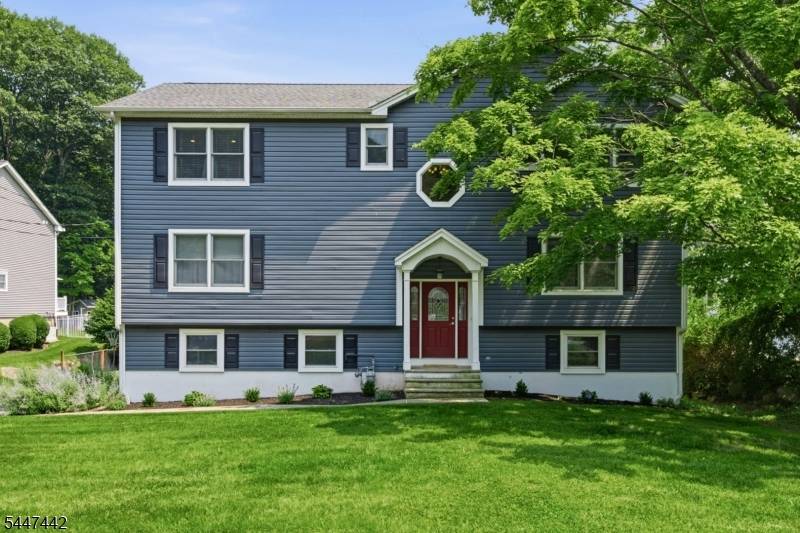 203 W Lake Shore Dr, Rockaway Twp., NJ 07866