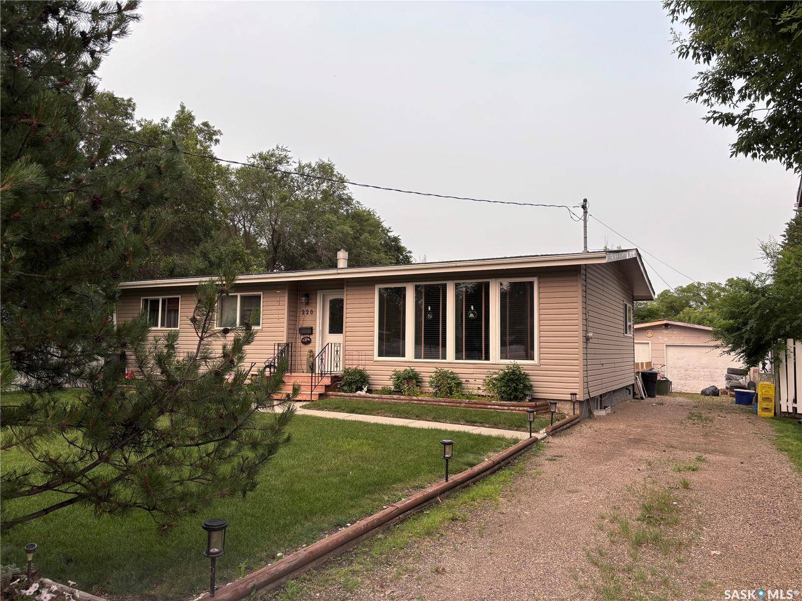 220 4th STREET, Dalmeny, SK S0K 1E0