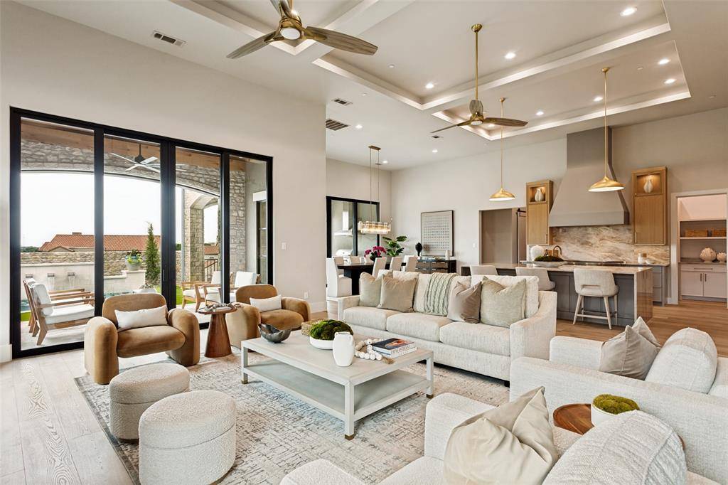 48 Cardona Drive, Westlake, TX 76262
