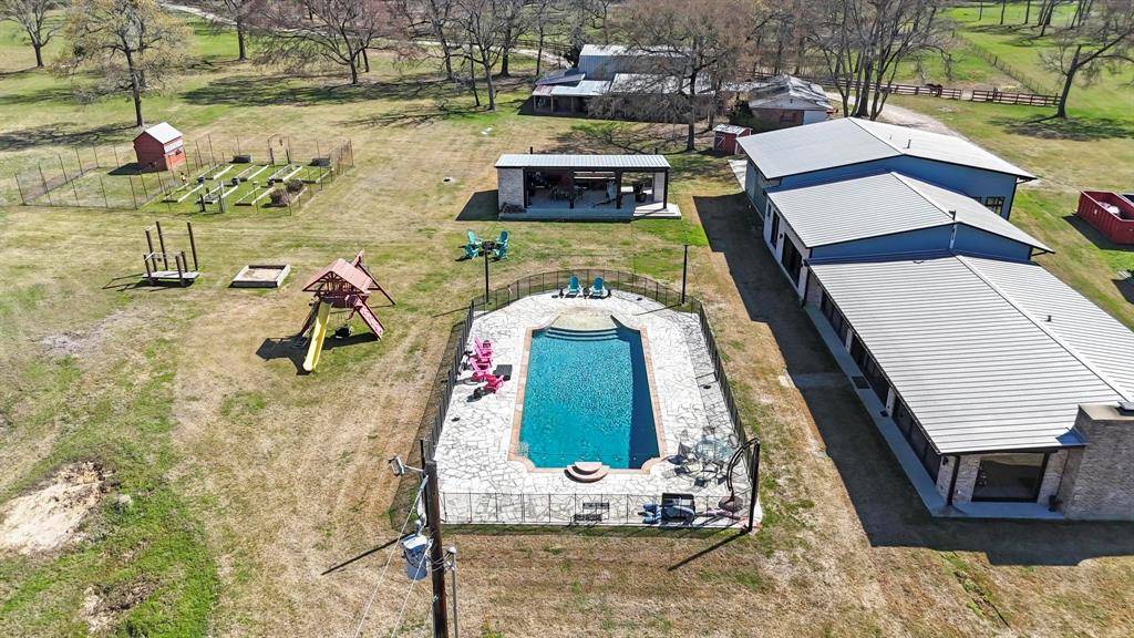 19225 Forest Service Road 219, Richards, TX 77873