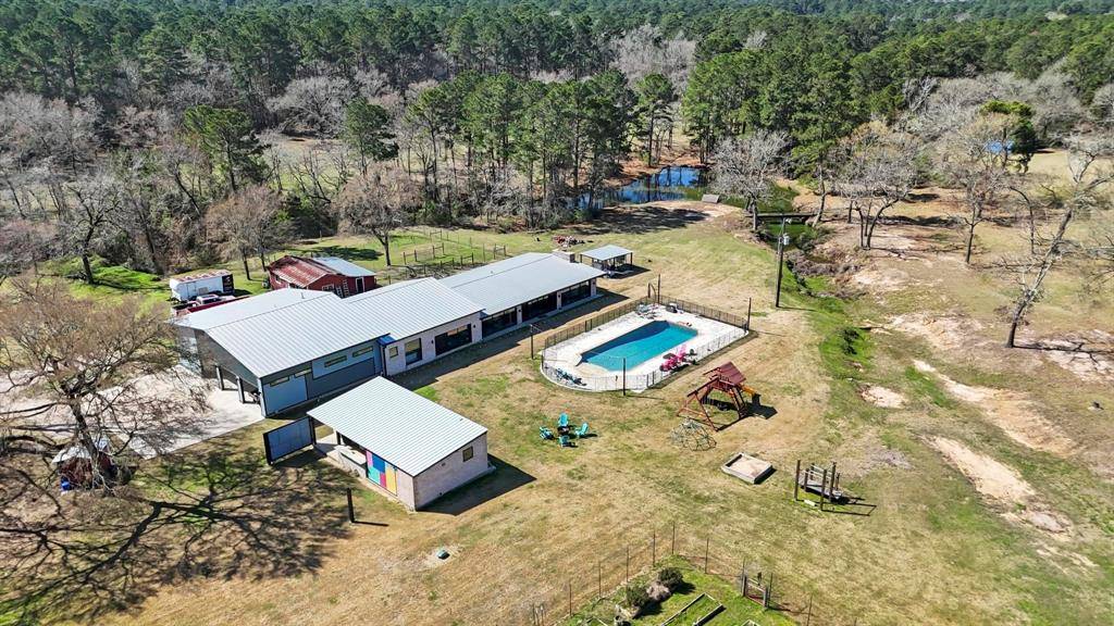 19225 Forest Service Road 219, Richards, TX 77873