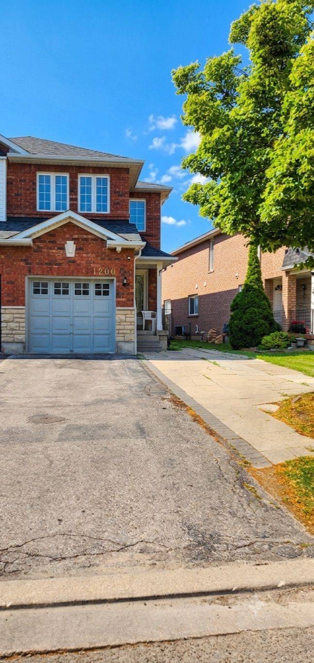 1200 Foxglove PL, Mississauga, ON L5V 2N1