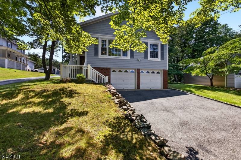 144 Gould Ave, North Caldwell Boro, NJ 07006