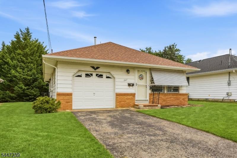 1947 Mount Juliano Ln, Toms River Township, NJ 08753