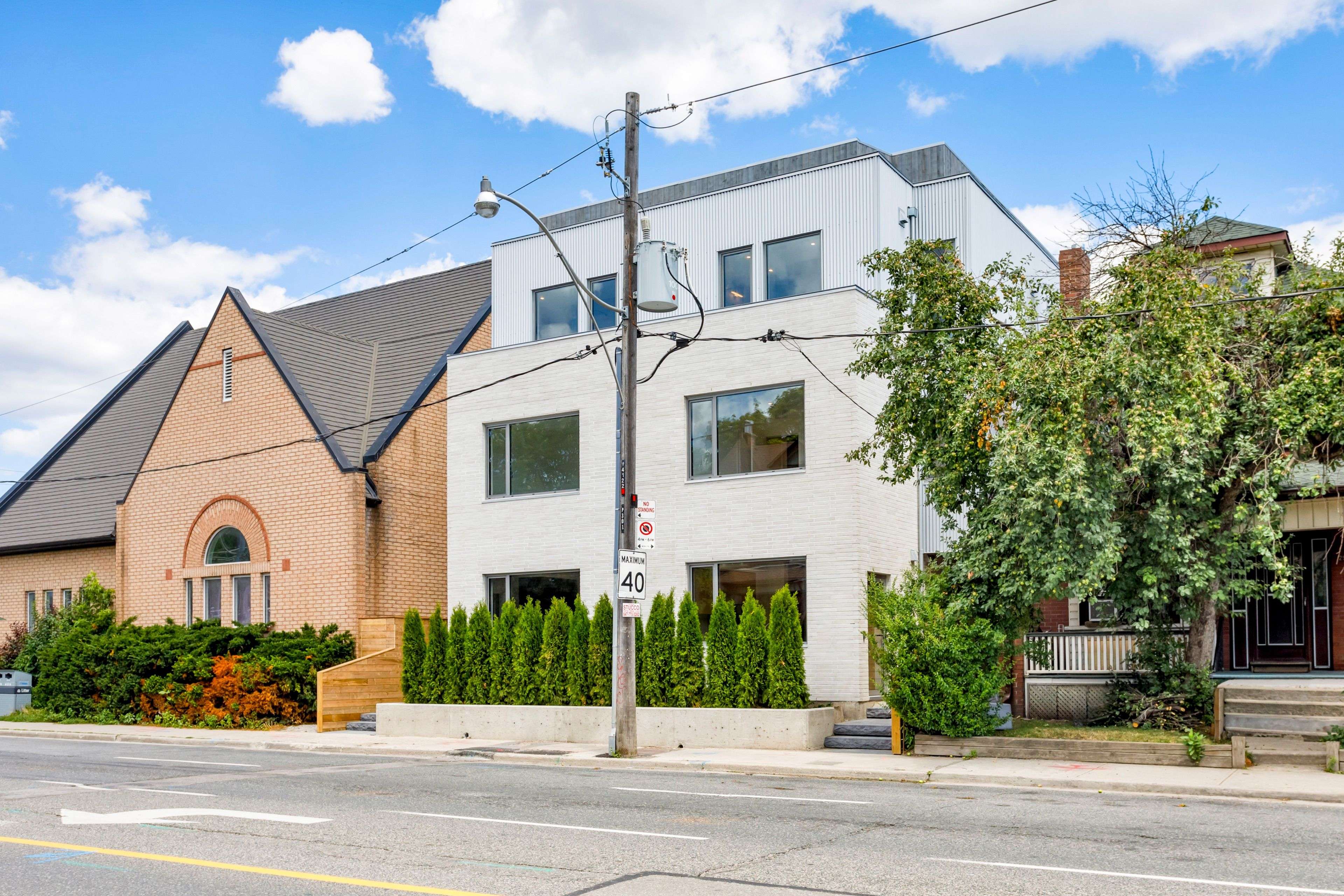 301 Keele ST #Unit #2, Toronto W02, ON M6P 2K5