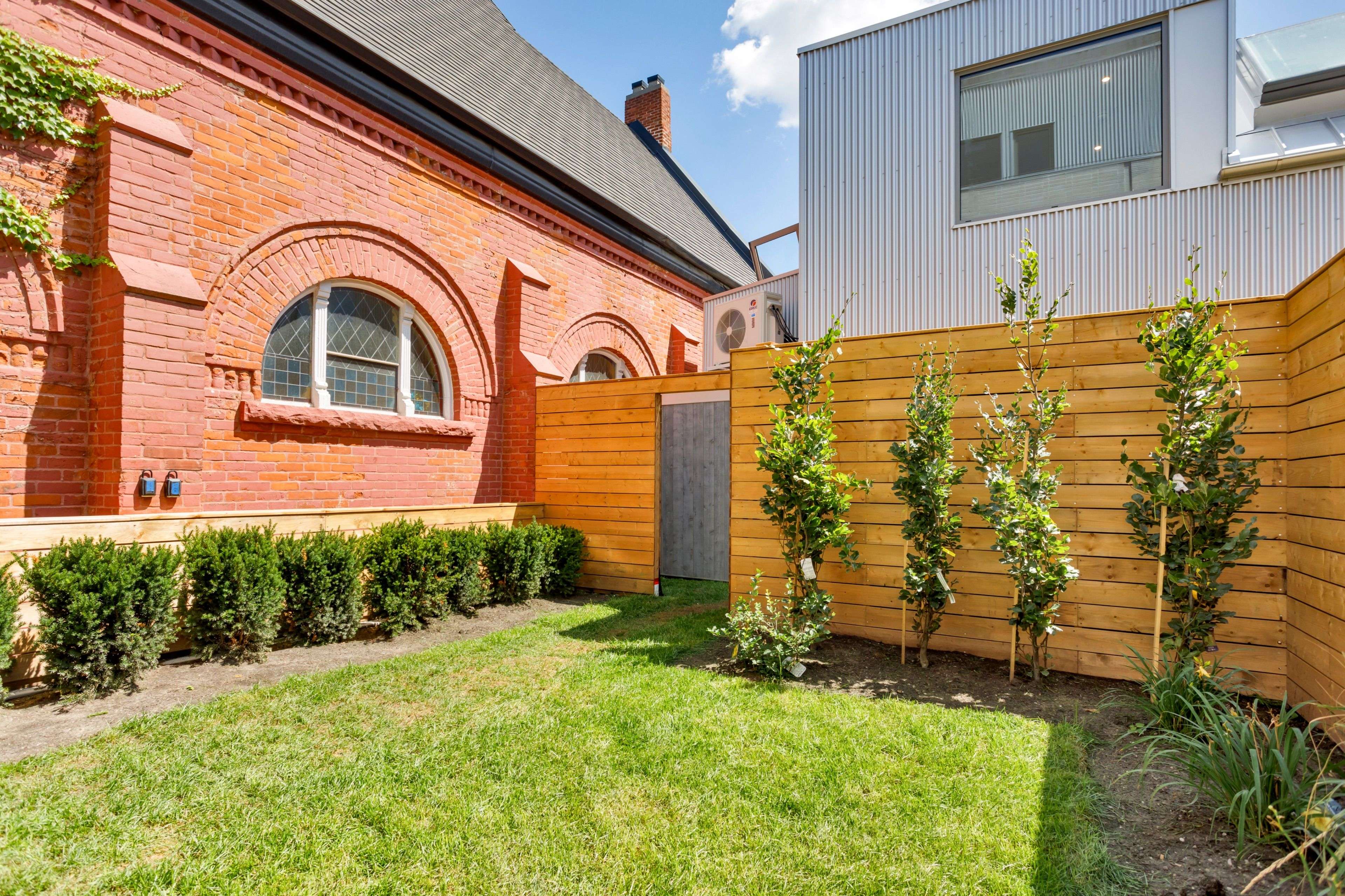 301 Keele ST #Unit #2, Toronto W02, ON M6P 2K5