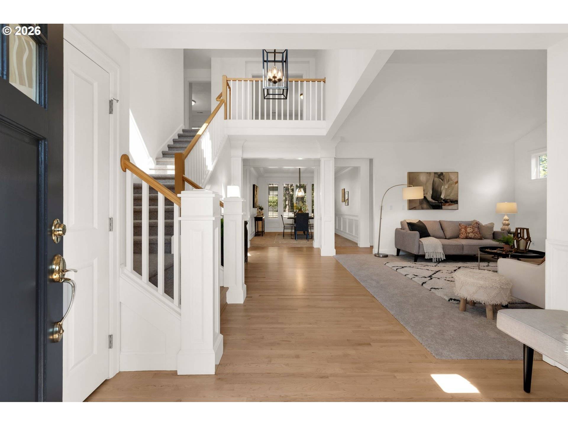 5404 SOUTHWOOD DR, Lake Oswego, OR 97035