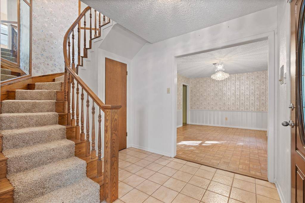7 Fox Hollow Road, Joshua, TX 76058
