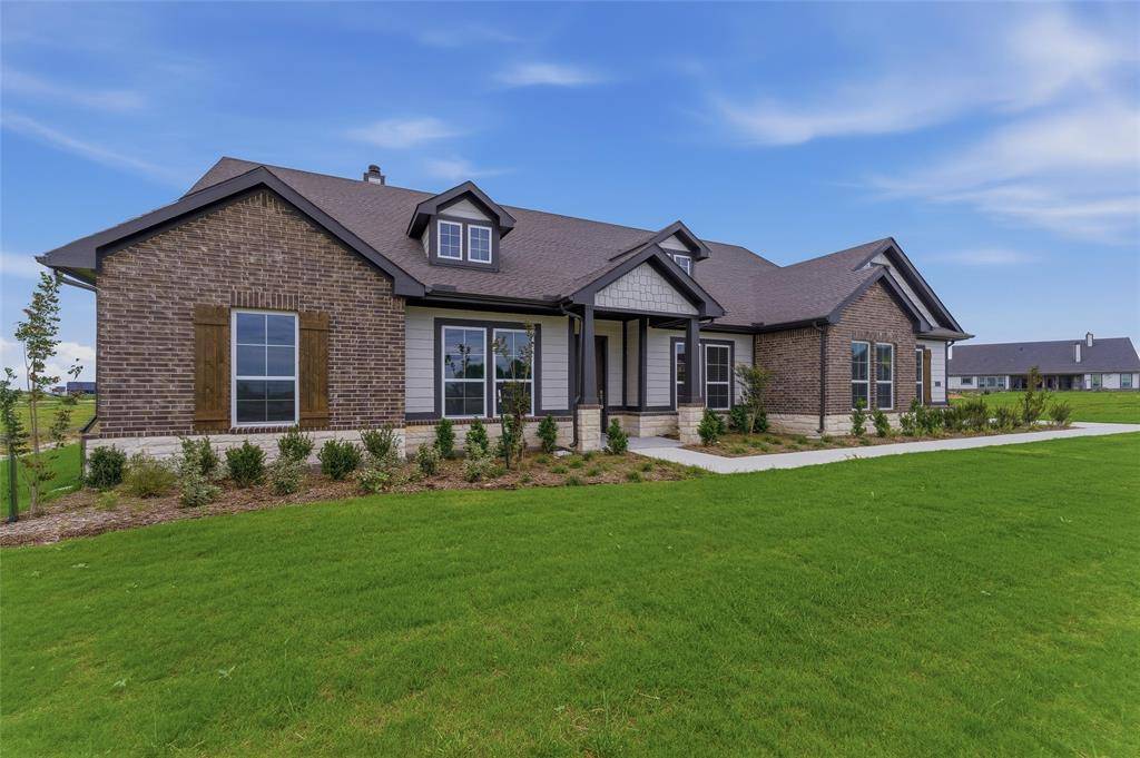 2316 Quartz Street, Krum, TX 76249