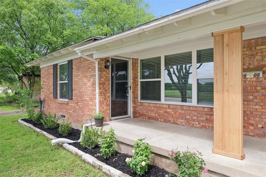 9504-9506 Mercer Drive, Dallas, TX 75228