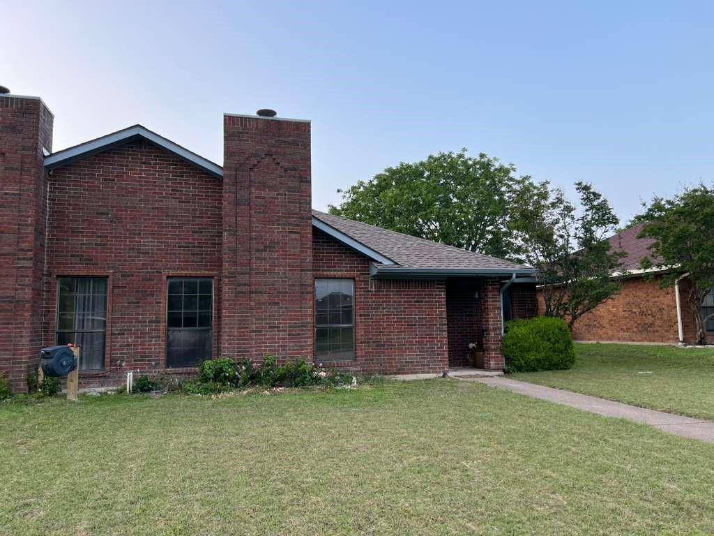 511 Amber Lane, Desoto, TX 75115