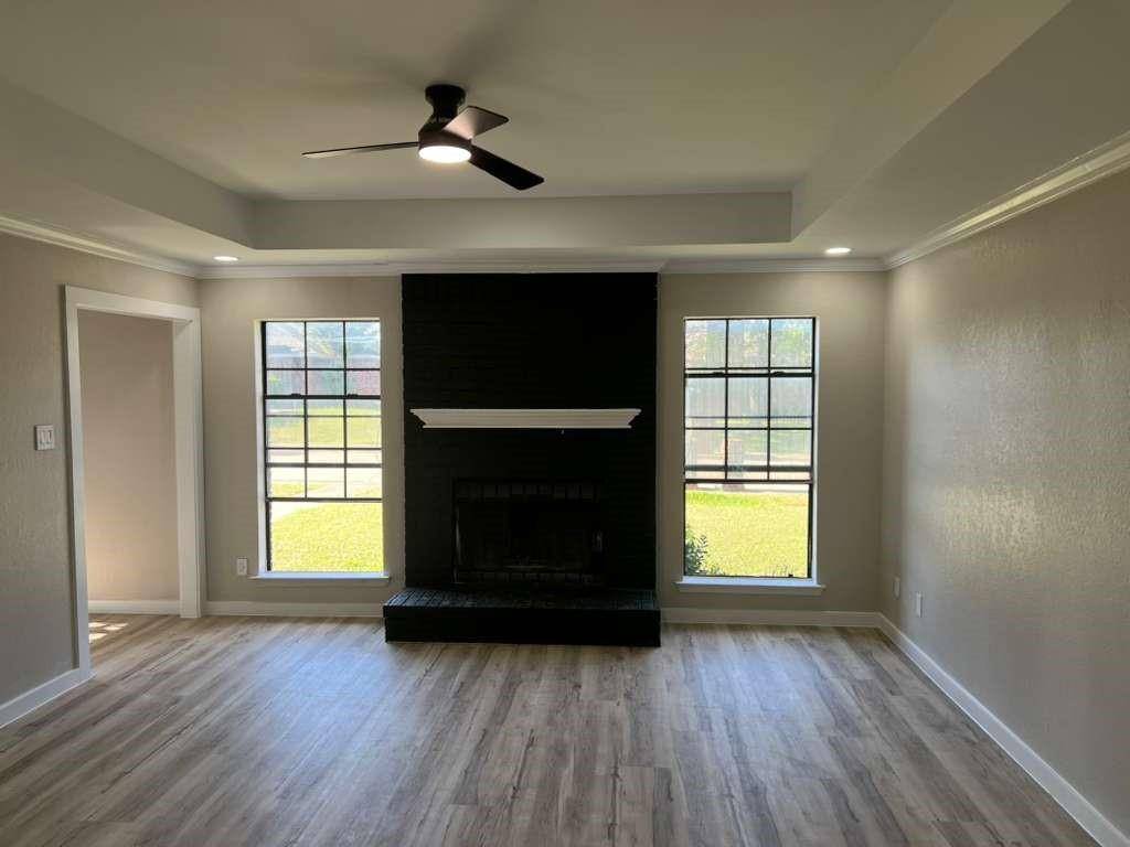 511 Amber Lane, Desoto, TX 75115
