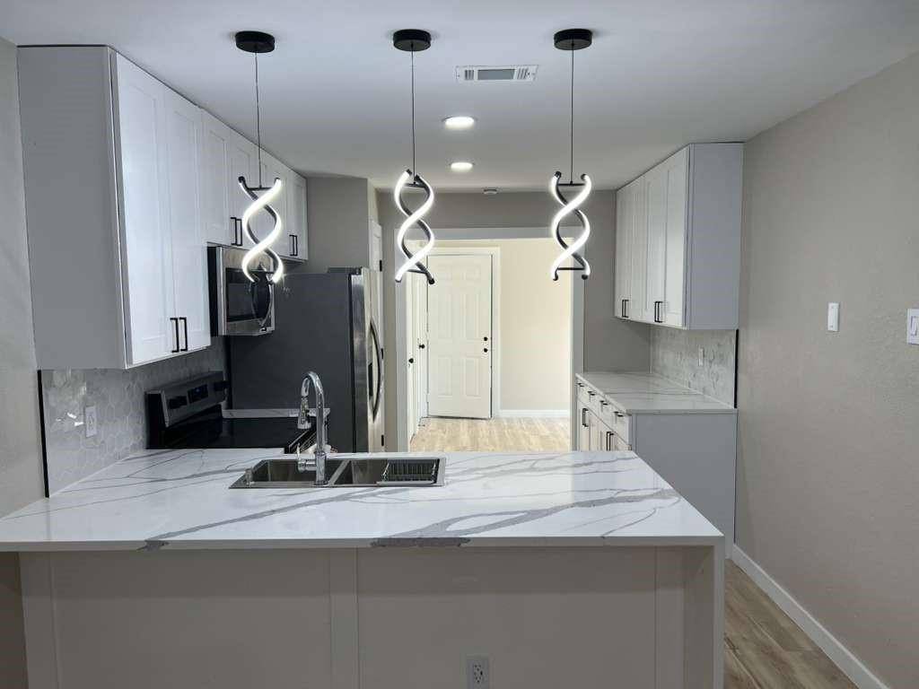 511 Amber Lane, Desoto, TX 75115