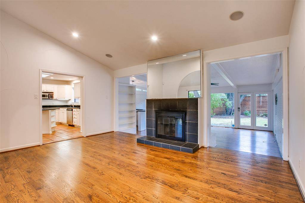 5815 Walnut Hill Lane, Dallas, TX 75230