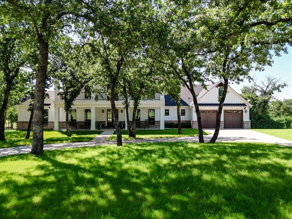 1340 Lacy Drive, Lipan, TX 76462