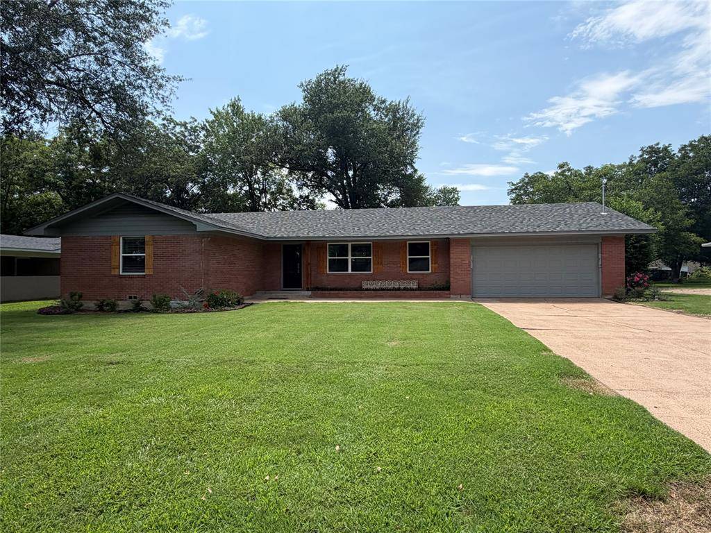 1601 San Jacinto Street, Sulphur Springs, TX 75482
