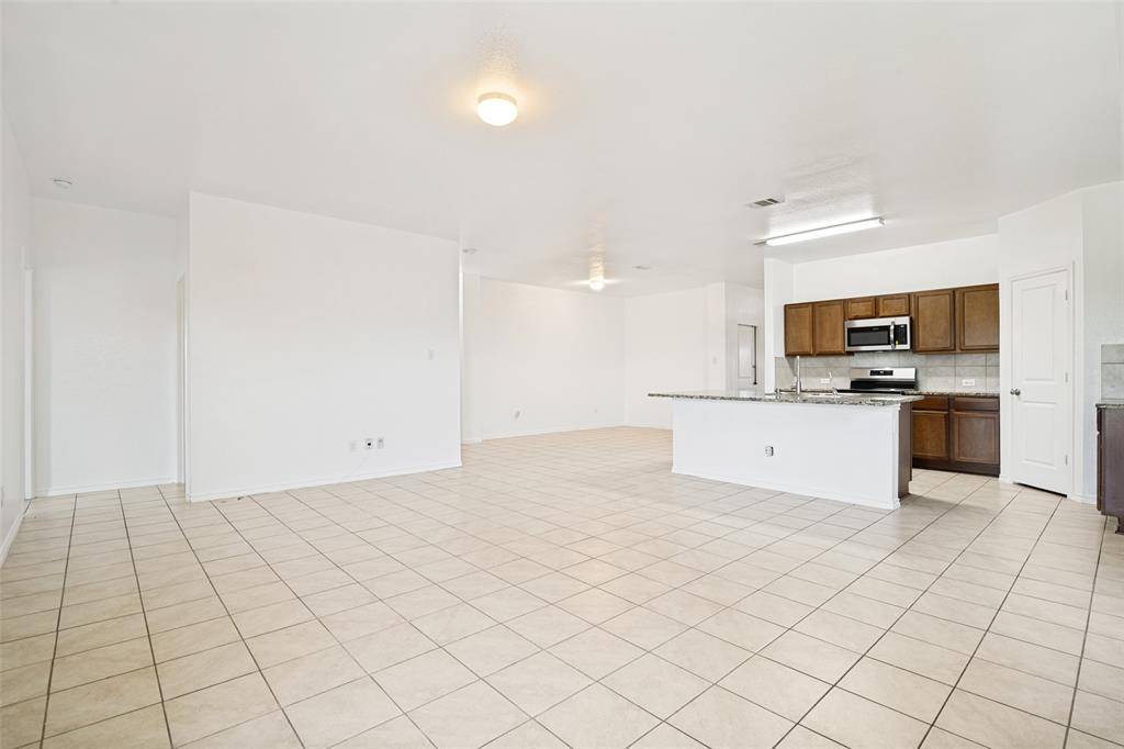 2085 Leona Street, Forney, TX 75126