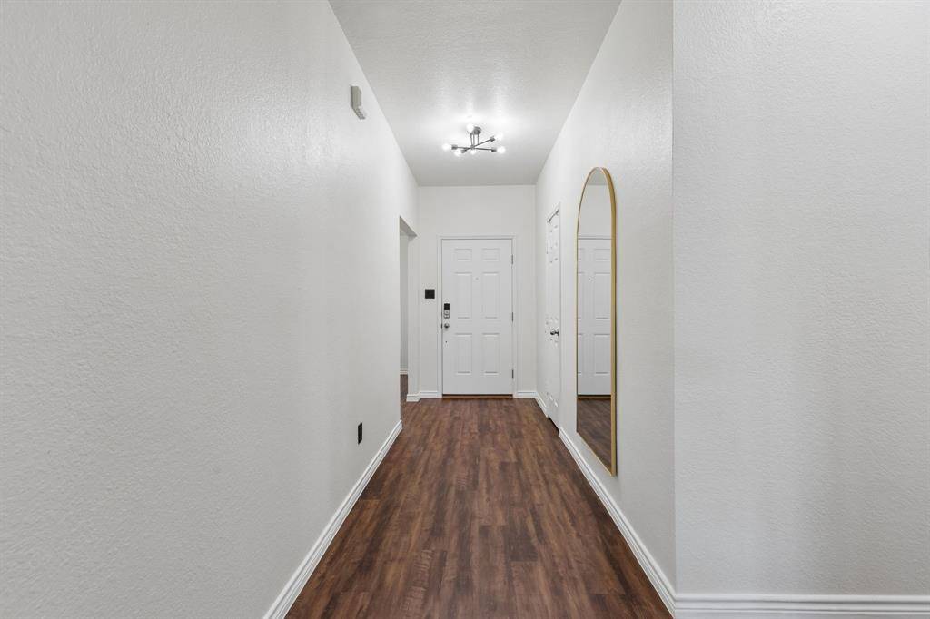 616 Steerman Court, Saginaw, TX 76179