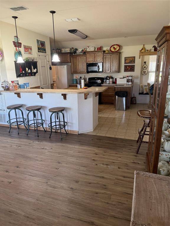 1485 Sartain Road, Mineral Wells, TX 76067