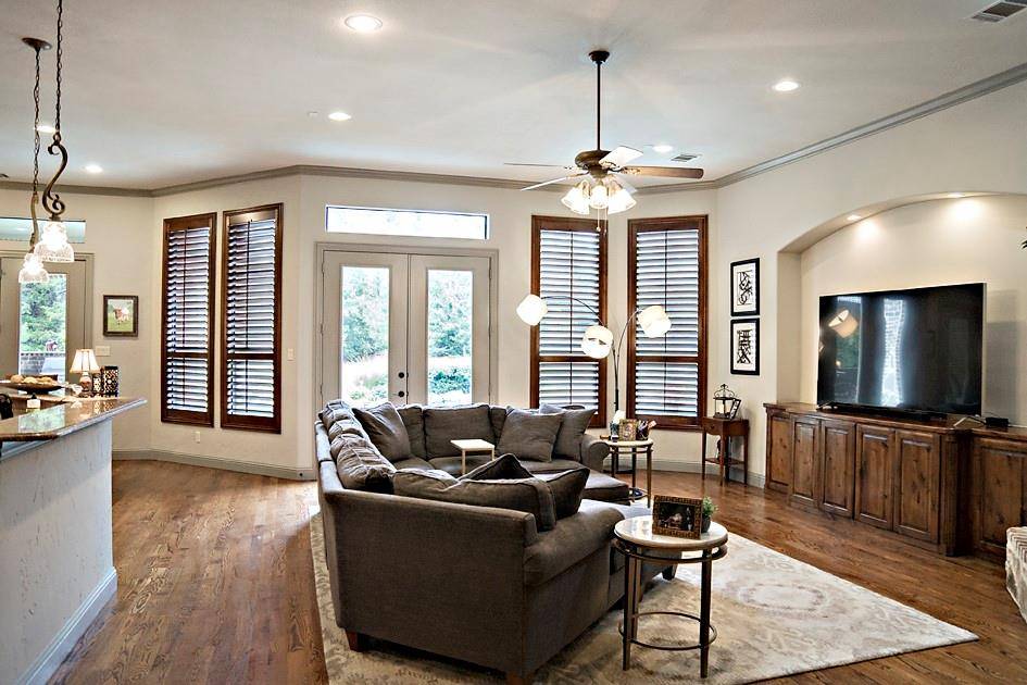 4700 Stonebridge Lane, Athens, TX 75751