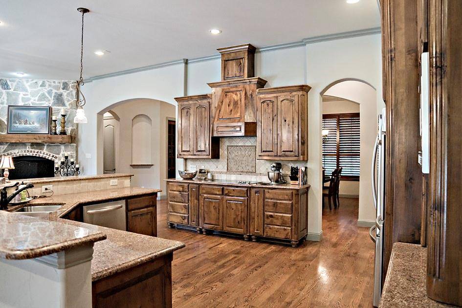 4700 Stonebridge Lane, Athens, TX 75751