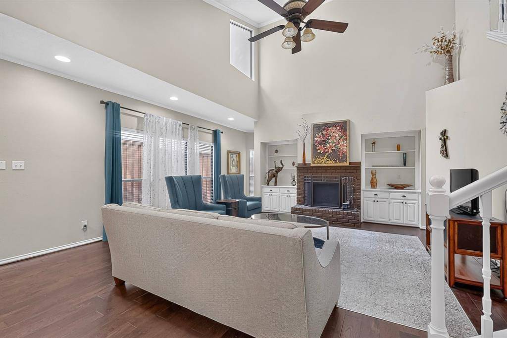 6333 Southpoint Drive, Dallas, TX 75248