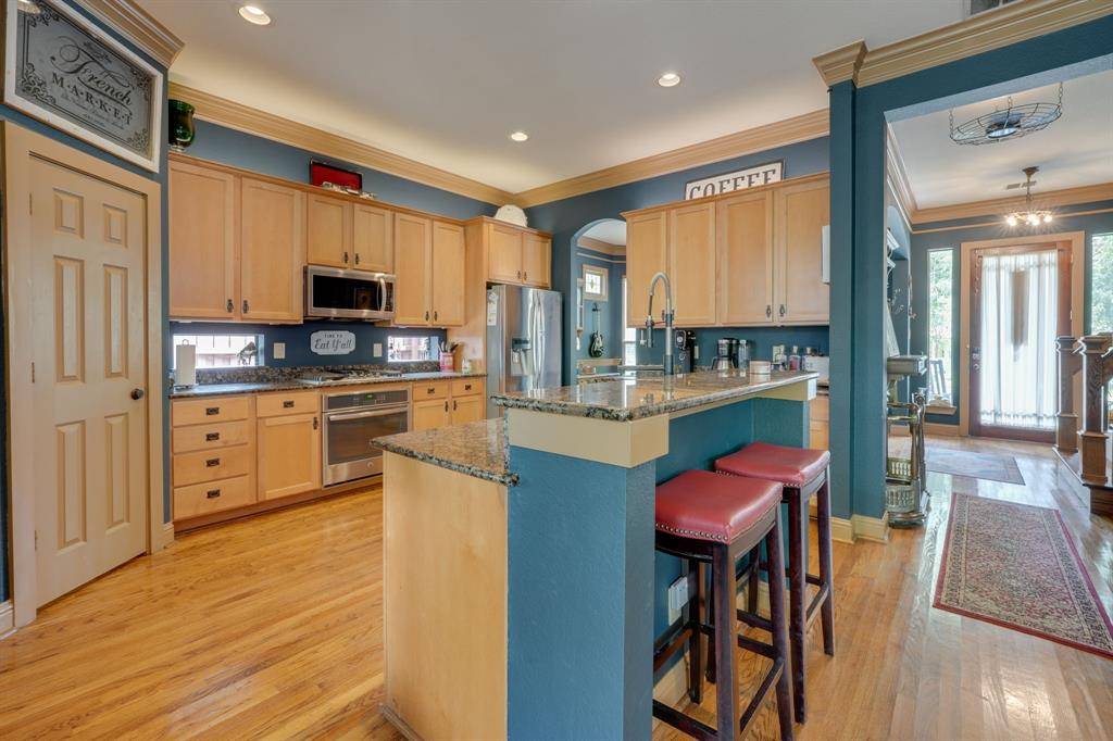 5429 Victor Street, Dallas, TX 75214