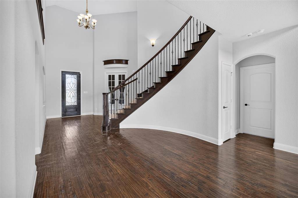 1708 Stillwater Drive, Burleson, TX 76028
