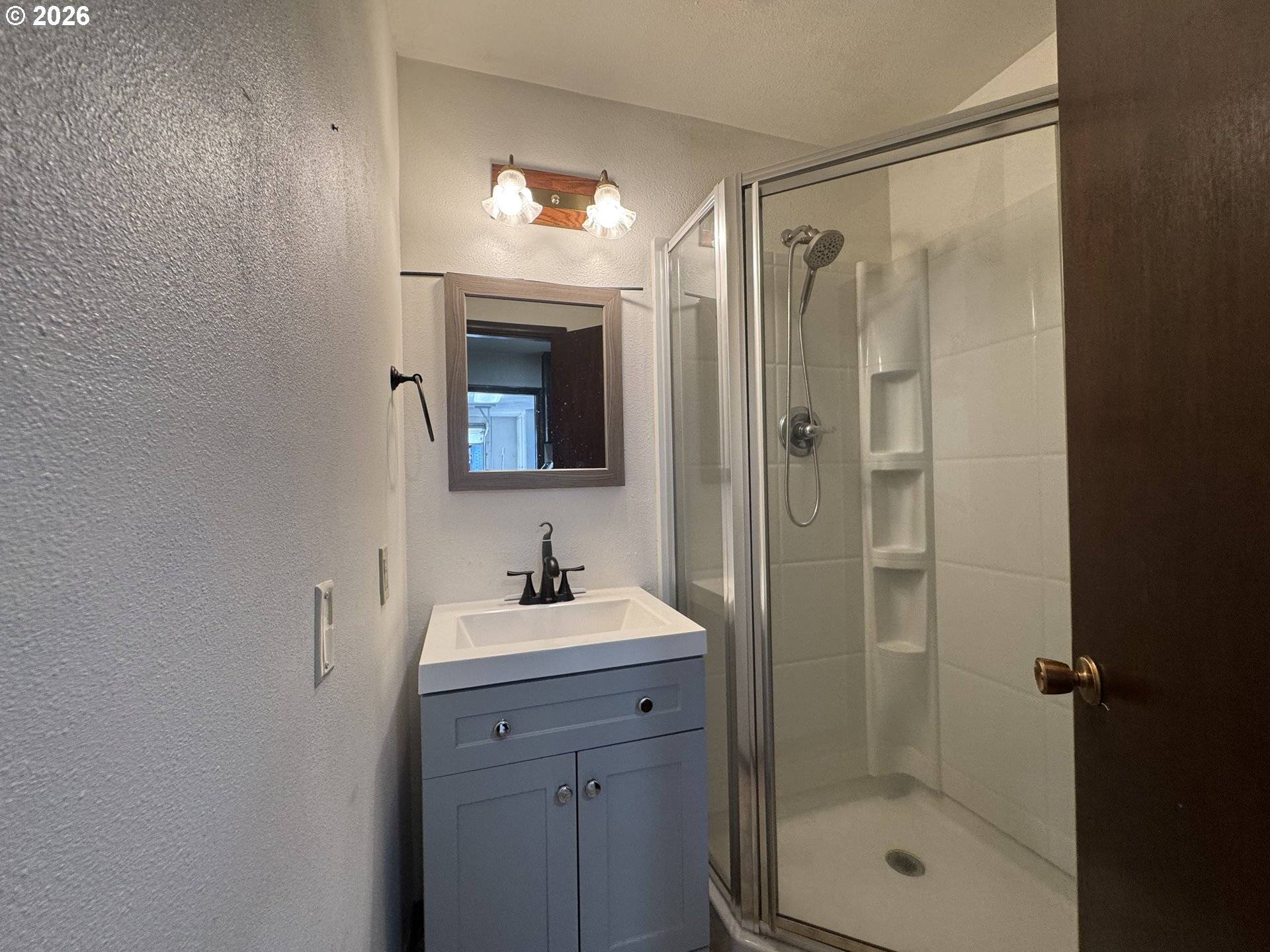 845 W ROSE ST, Lebanon, OR 97355