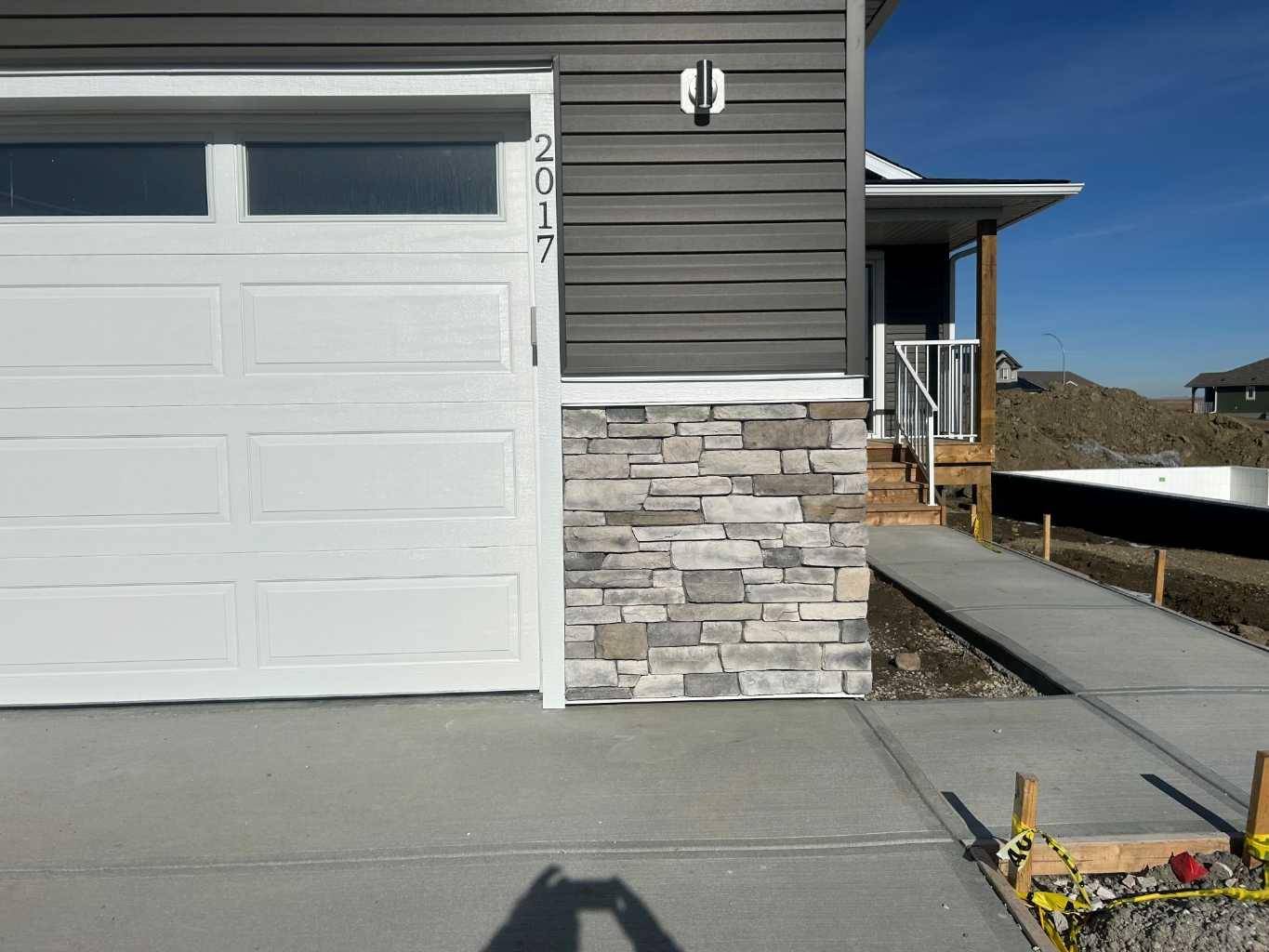 2017 30 AVE, Nanton, AB T0L 1R0