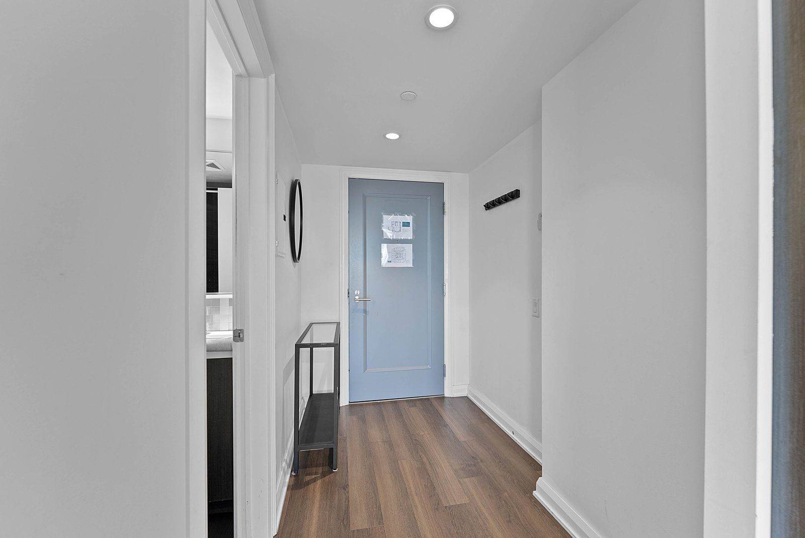 155 Yorkville AVE #2917, Toronto C02, ON M5R 0B4