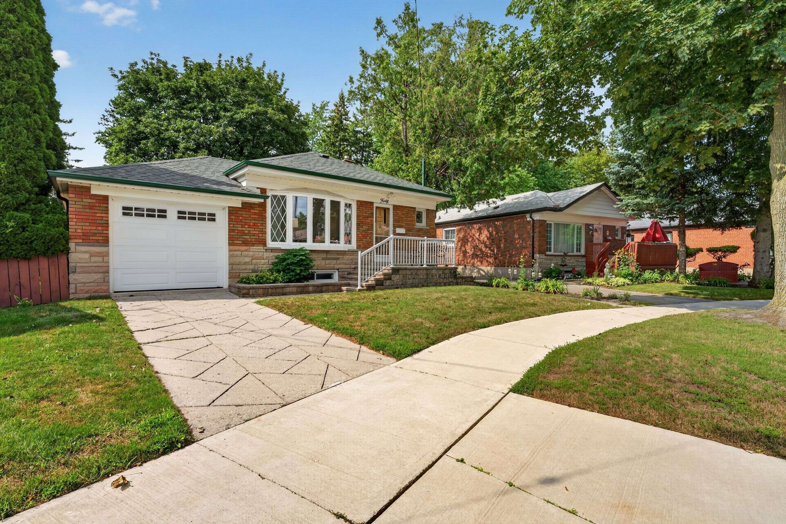 40 Wortham DR, Toronto E09, ON M1G 1W4
