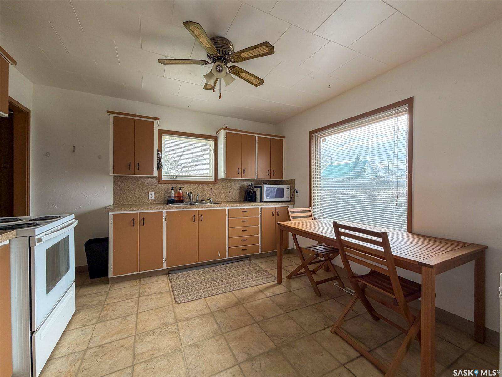 221 Plume STREET, Lancer, SK S0N 1G0