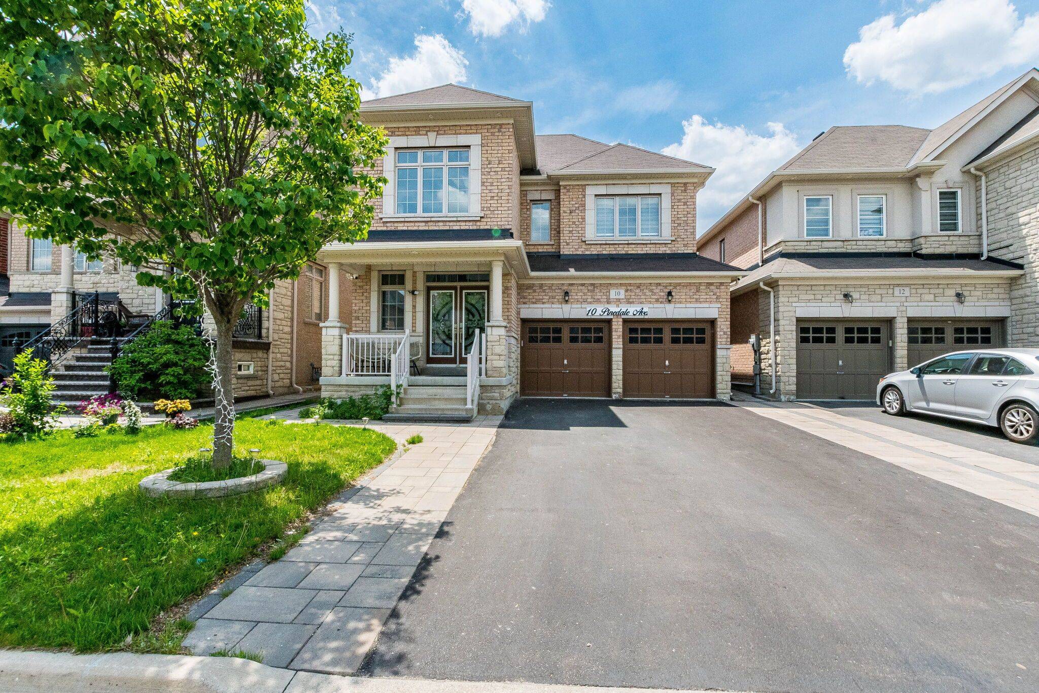 10 Pinedale AVE, Caledon, ON L7C 3Z4