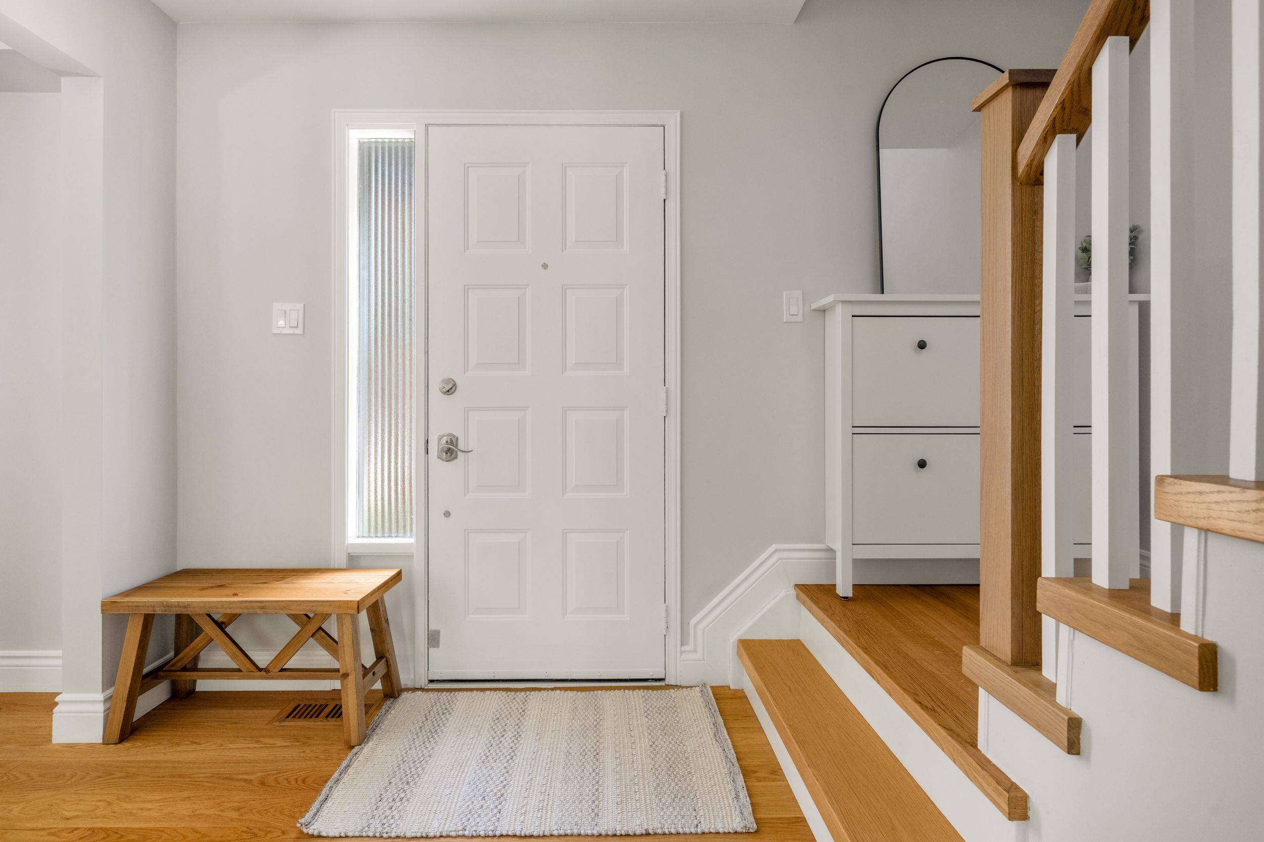 262 Chalmers ST, Oakville, ON L6L 6A7