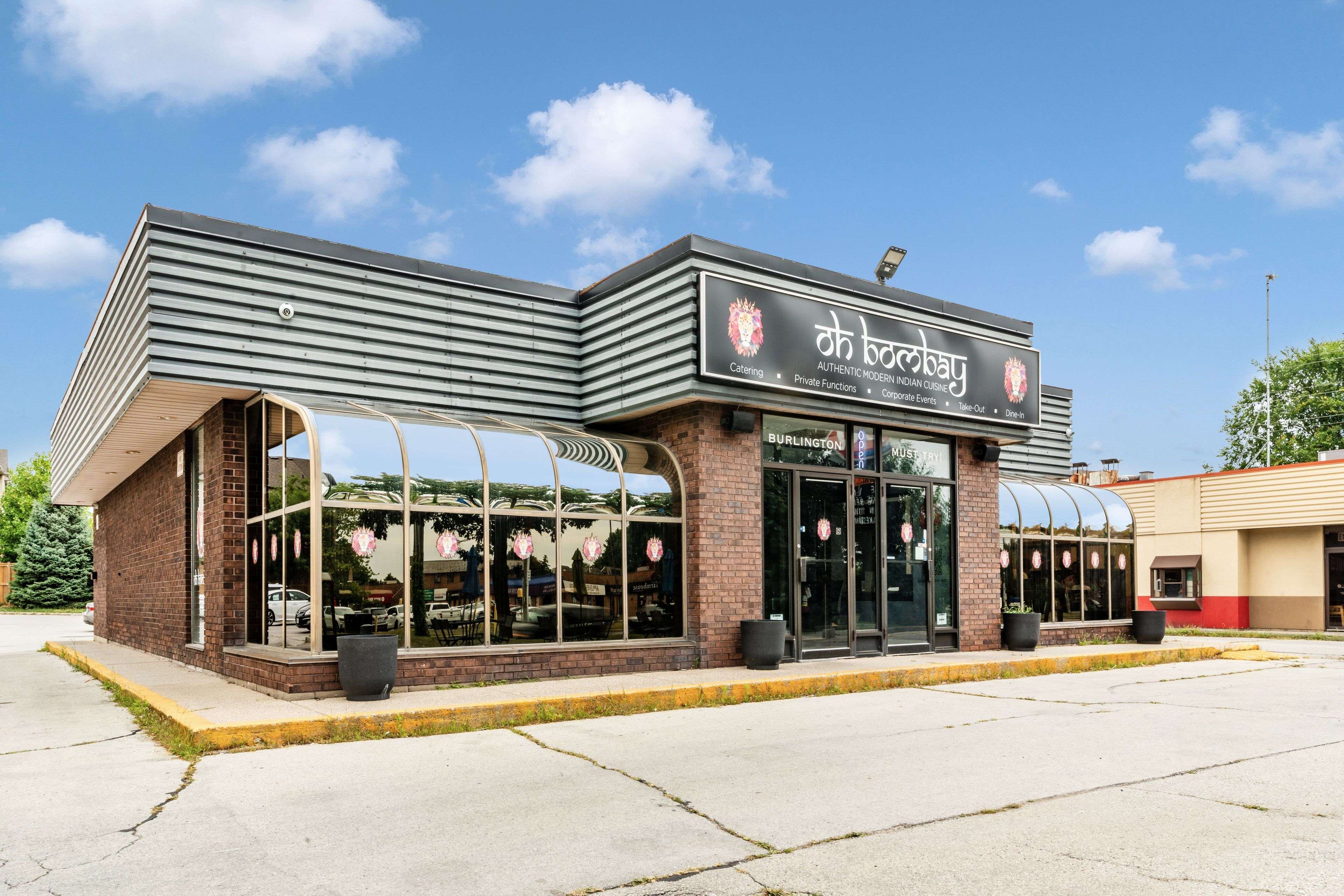 671 Appleby Line, Burlington, ON L7L 2Y5