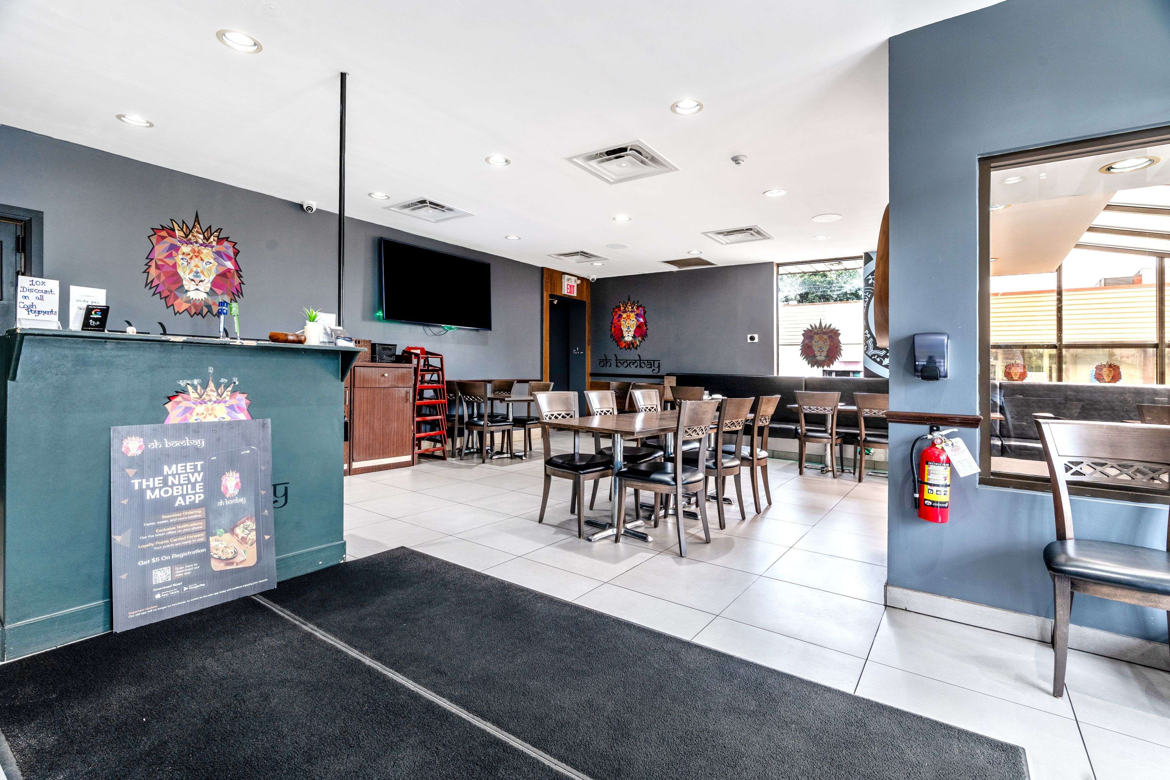 671 Appleby Line, Burlington, ON L7L 2Y5