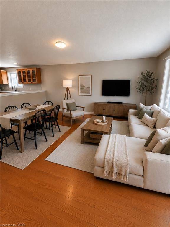 7 Spitfire DR, Hamilton, ON L0R 1W0