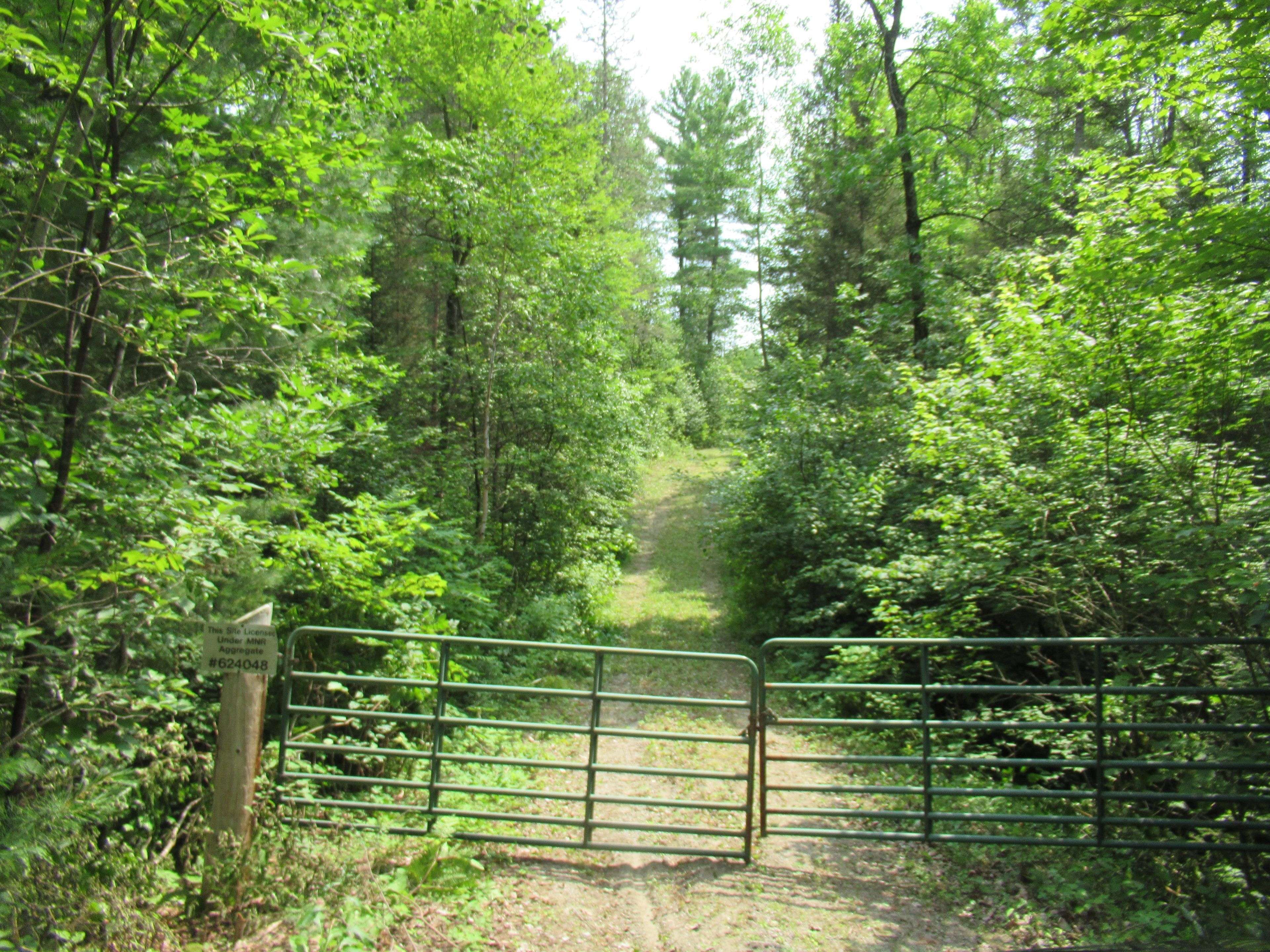 601 MACKEY CREEK RD, Head, Clara And Maria, ON K0J 2B0