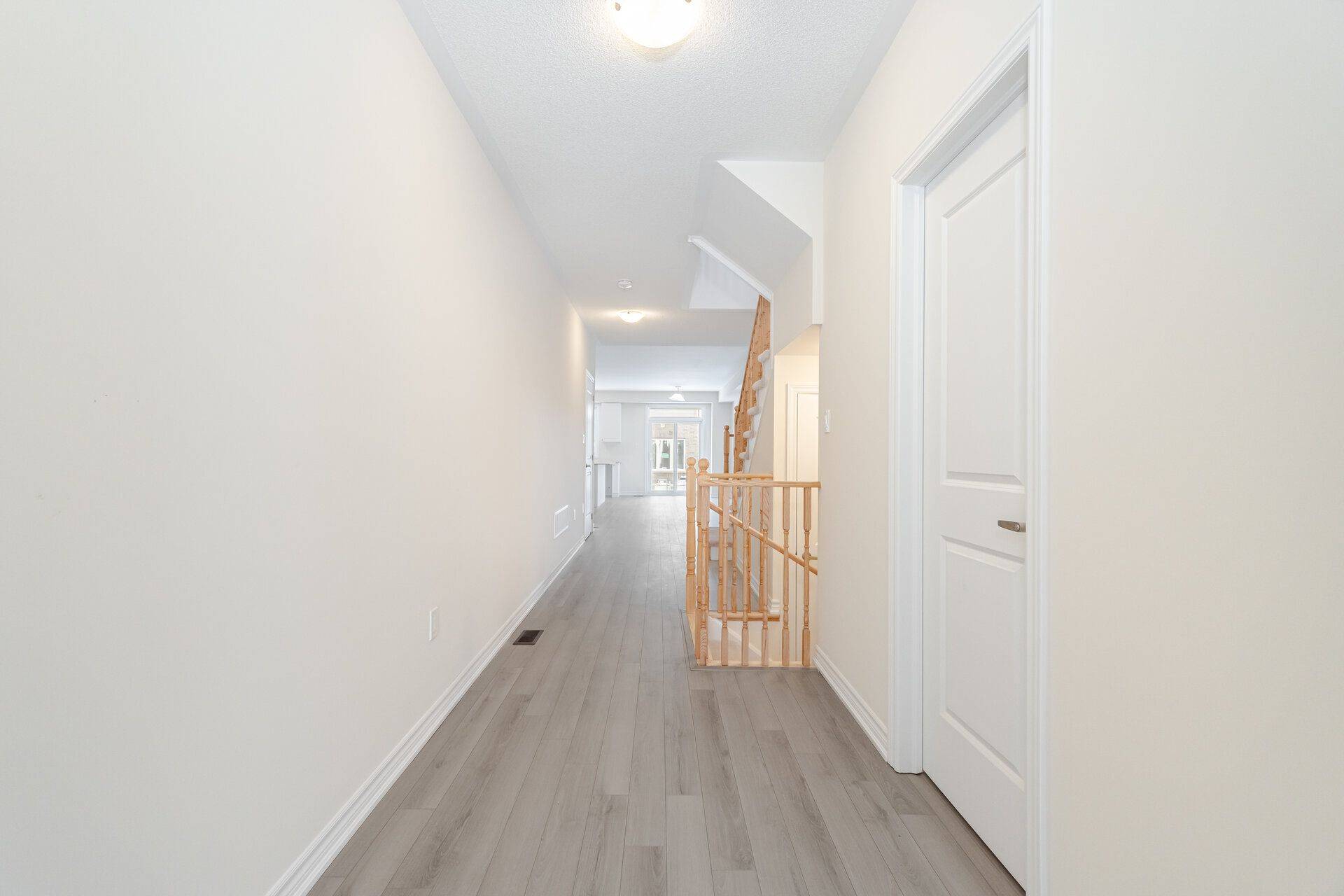 109 Molozzi ST, Erin, ON N0B 1T0